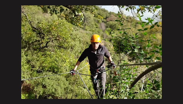 El Caimán Via Ferrata - Photo 2