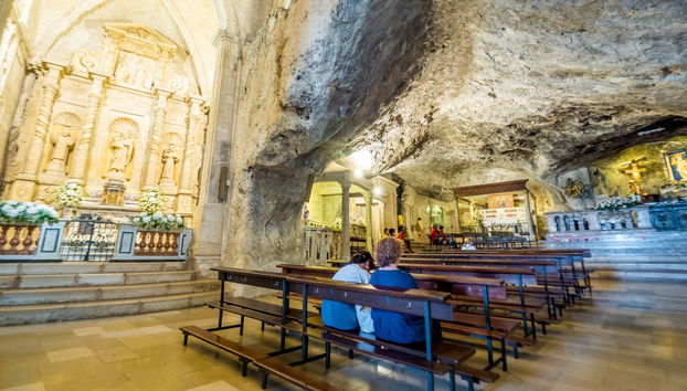 Tour privado por Monte Sant'Angelo - Foto 2