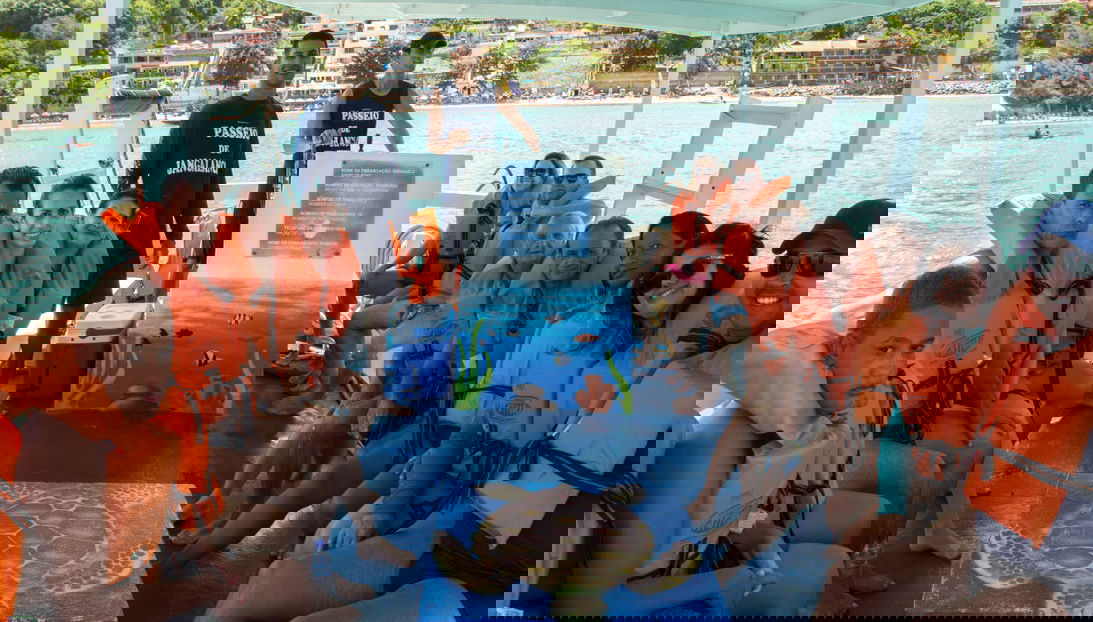 Morro do Careca Boat Trip - Photo 1