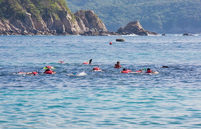 Snorkel in the Huatulco Bay - Foto 1