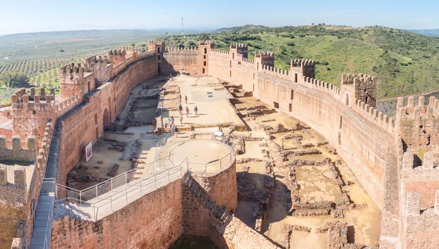 Tour of Baños de la Encina - Photo 2