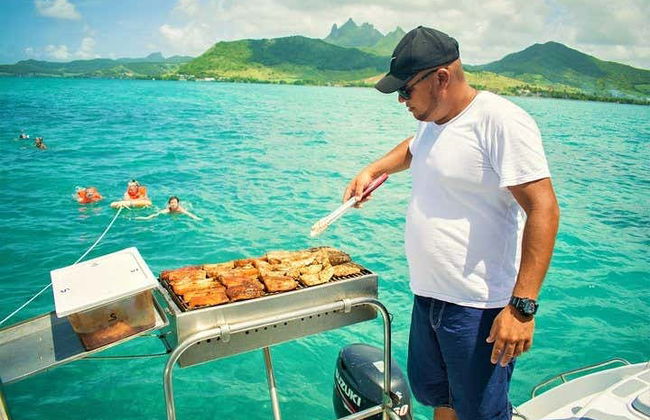 Gabriel Island Boat Cruise - Photo 4