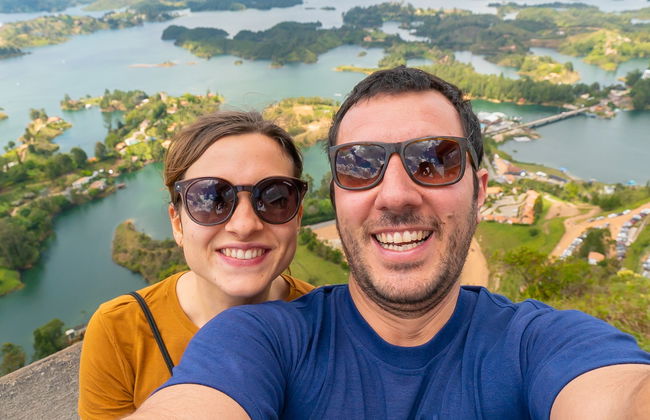 Paseo en barco privado por el embalse de Guatapé - Foto 7