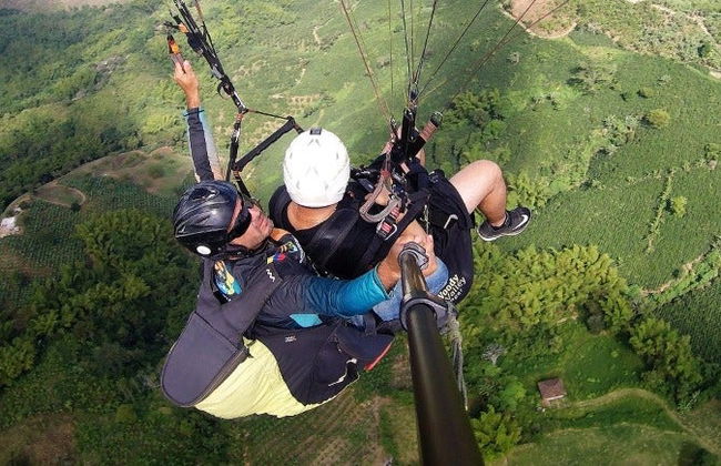 Vuelo privado en parapente sobre el Eje Cafetero - Foto 8