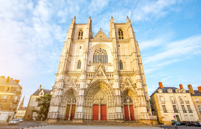 Nantes Private Walking Tour - Photo 6