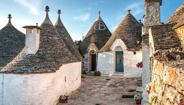 Excursión a Alberobello, Ostuni y Locorotondo - Foto 4