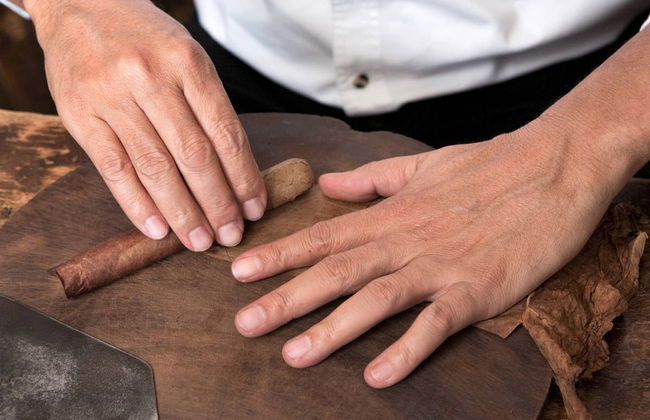 Cuban Cigar Workshop - Photo 1