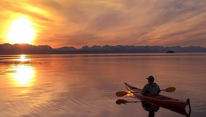 Cala Torret Sunset Kayak Tour - Foto 1