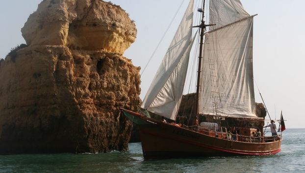 Crucero y barbacoa en barco pirata - Foto 4