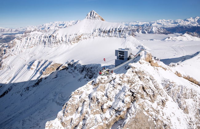 Billet pour le Glacier 3000 avec accès au téléphérique, télésiège et belvédère - Photo 3