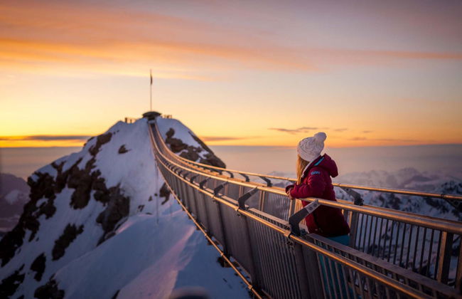 Billet pour le Glacier 3000 avec accès au téléphérique, télésiège et belvédère - Photo 2