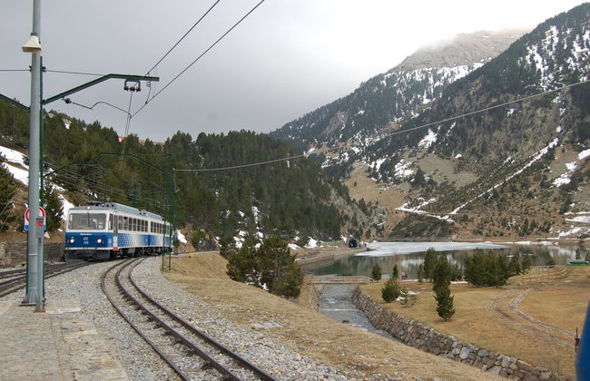 Train à crémaillère de la Vallée de Nuria - Photo 4