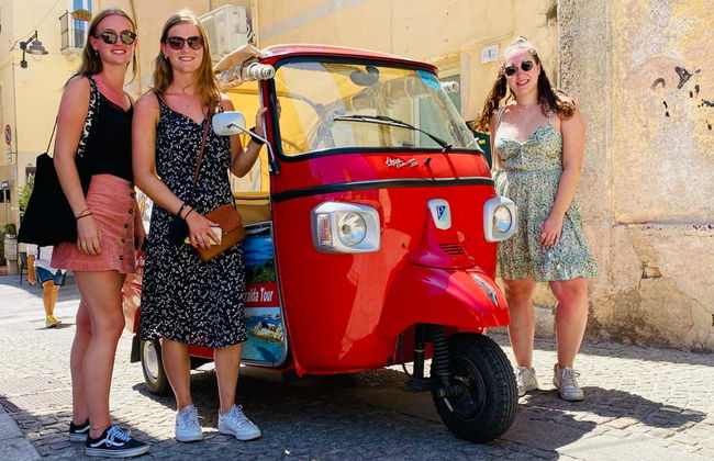 Balade en tuk-tuk dans Olbia - Photo 6