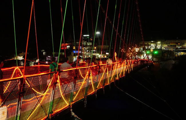 Evening Walking Tour of Rishikesh - Photo 1
