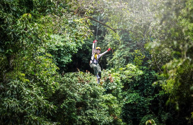 Tirolina y cave tubing en el Parque Jaguar Paw - Foto 1