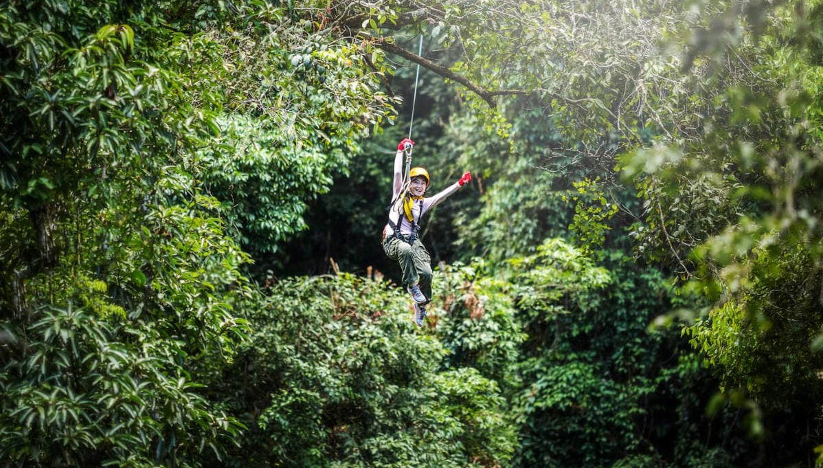 Tirolina y cave tubing en el Parque Jaguar Paw - Foto 1