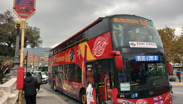 Autobús turístico de Génova - Foto 2