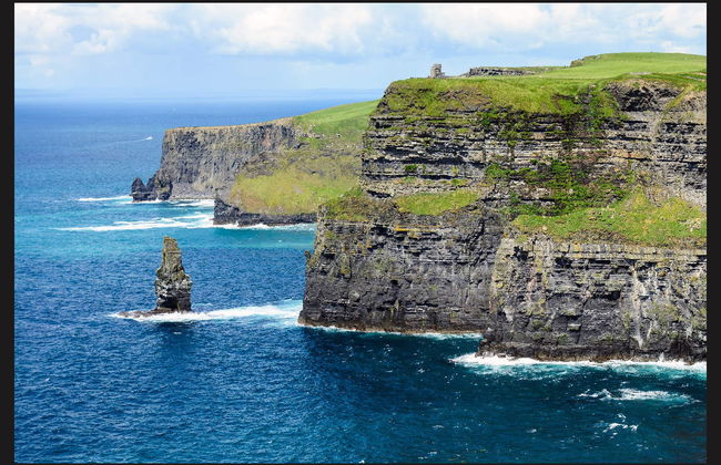 Excursión a los acantilados de Moher, castillo de Bunratty y Ennis - Photo 2