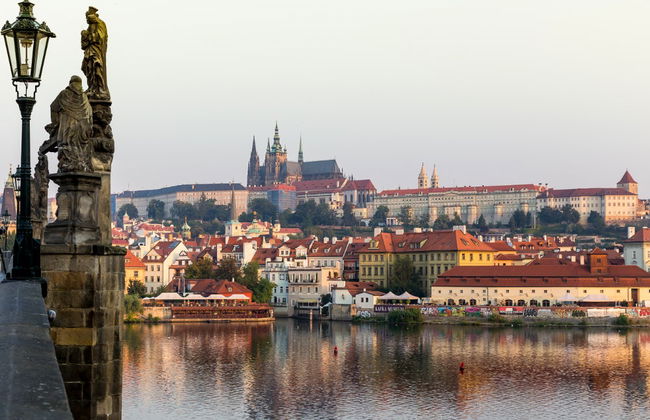 Tour en patinete eléctrico por Praga - Foto 1