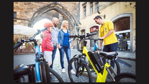 Balade en trottinette électrique dans Prague - Photo 2