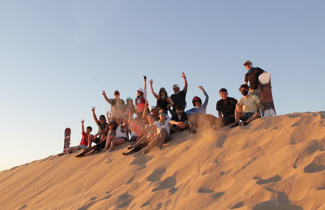 Experiencia privada de sandboarding en las dunas de Cuervitos - Foto 7