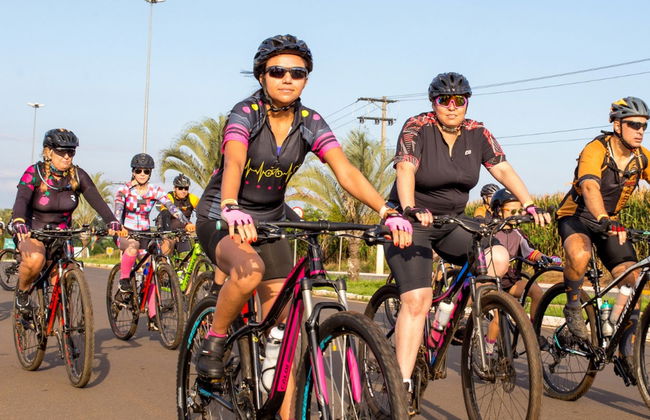 Tour de bicicleta por Holambra - Foto 4