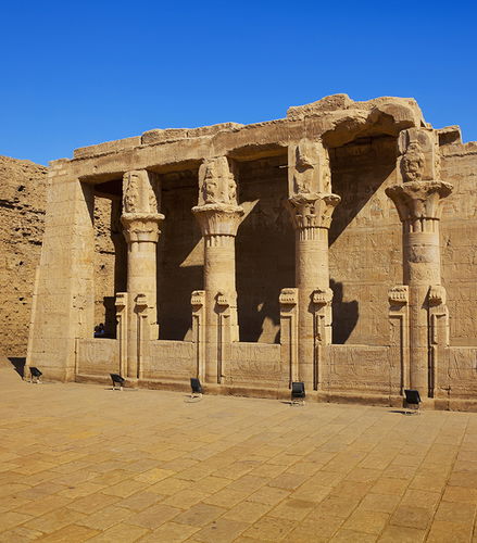 Foto de Visita a los templos de Esna y Edfu - Tour de medio día