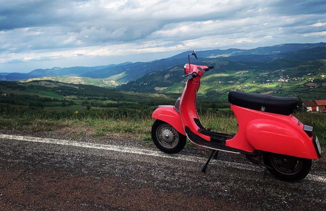 Tour en vespa por Bolonia - Foto 2