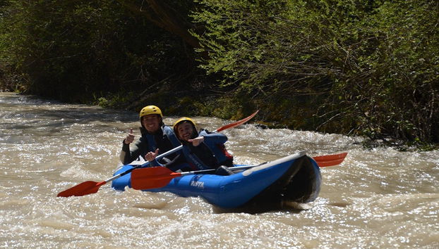Disfrutando del tour en kayak