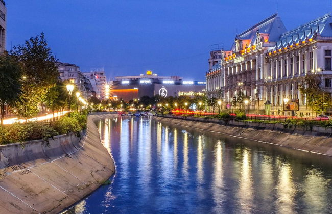 Bucharest Free Night Tour - Photo 3
