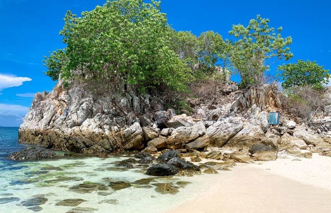 Excursion d’une demi-journée en hors-bord vers les 3 îles de Koh Kai : Kai Nui, Kai Nok et Kai Nai - Photo 1