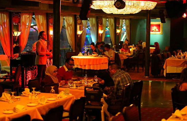 Nile Cruise with Dinner and Show - Foto 2