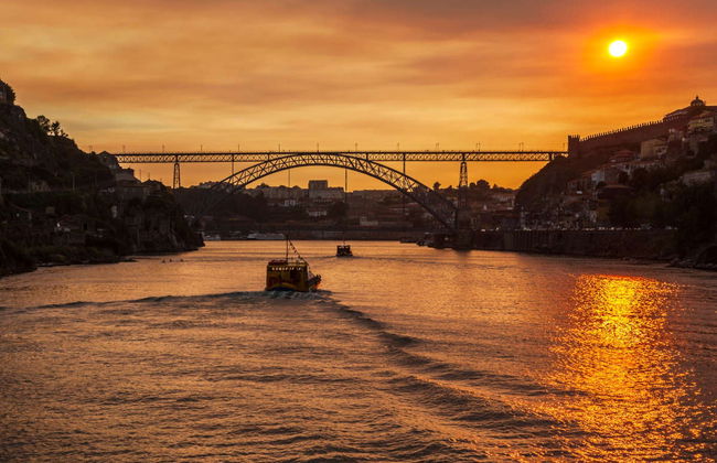 Crucero con cena y música en directo - Foto 1