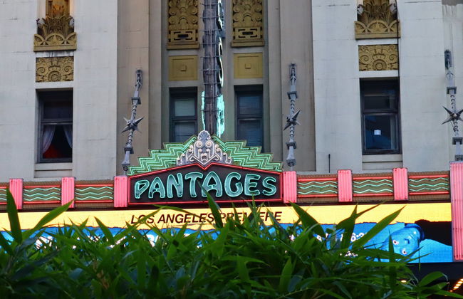 Los Angeles Mysteries & Legends Tour - Photo 3