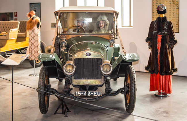 Automobile and Fashion Museum Tickets - Photo 3