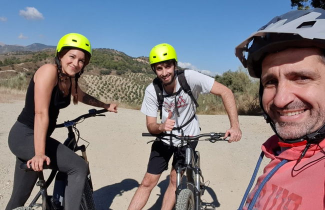 Tour en bicicleta eléctrica por Granada - Foto 3