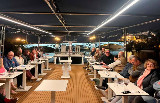Paseo en barco por Sevilla con comida - Foto 10