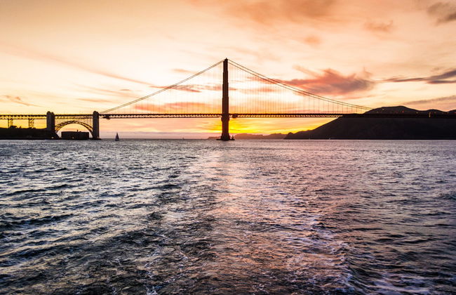 Paseo en barco al atardecer por la bahía de San Francisco - Foto 2