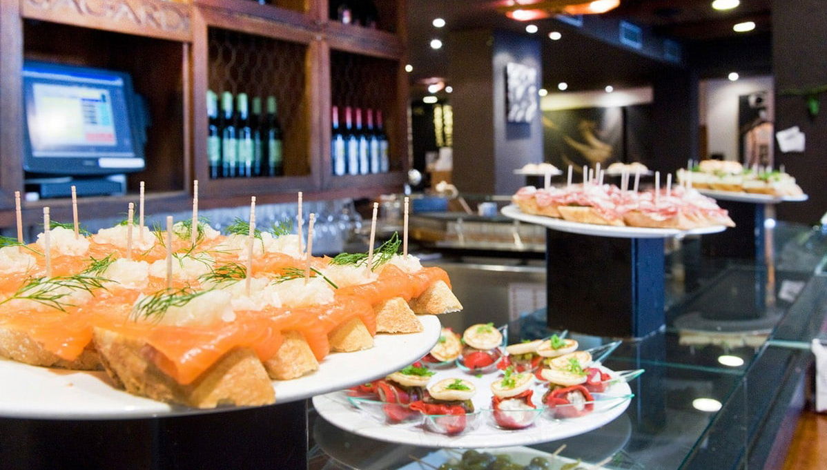 Passeio pelo Born com jantar de tapas e espetáculo de flamenco - Foto 1
