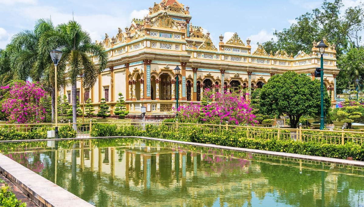 Vinh Trang Pagoda & Mekong Delta Tour - Photo 1