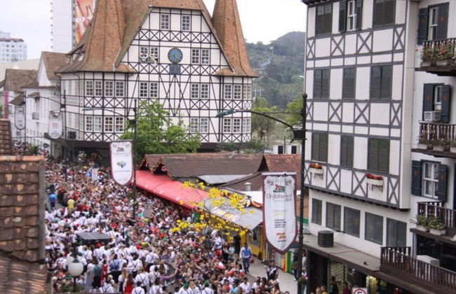 Escursione all'Oktoberfest di Blumenau - Foto 4