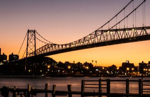 Ônibus turístico por Florianópolis ao entardecer - Foto 4