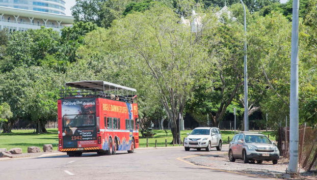 Darwin Hop On Hop Off Bus - Photo 2