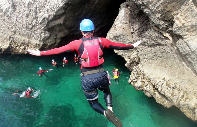 Coasteering en el Parque Natural de la Arrábida - Foto 2