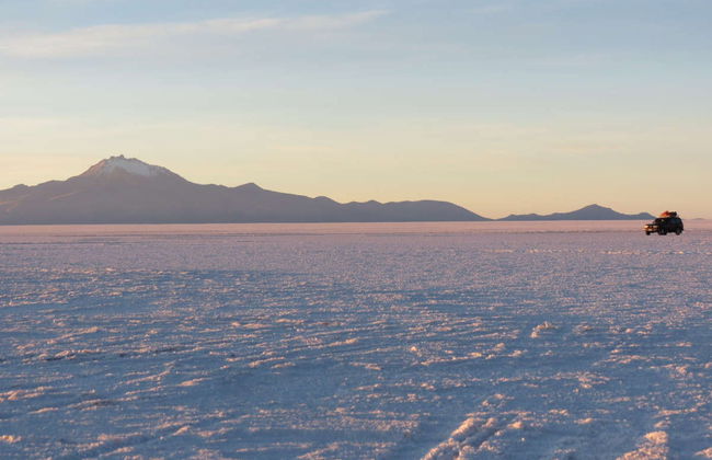 Excursión privada al salar de Uyuni al amanecer - Foto 7