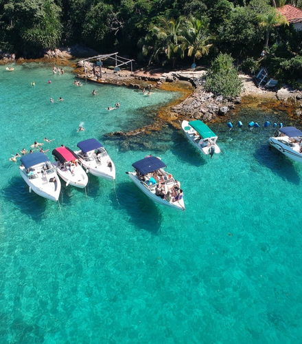 Foto de Paseo en barco por Lagoa Azul + Playas de Ilha Grande