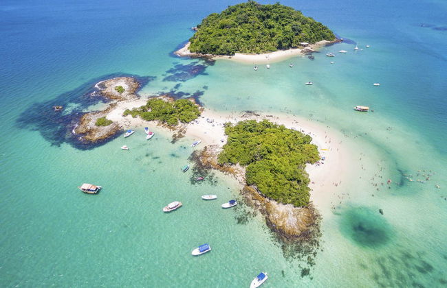 Balade en bateau le long des plages d'Angra dos Reis - Photo 1