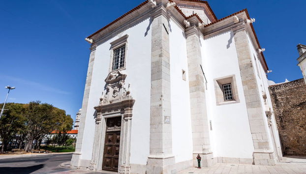 Santarem Guided Tour and Cathedral - Photo 3