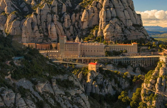 Day Trip to Montserrat - Photo 2