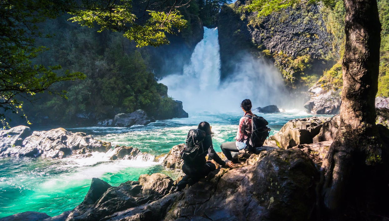 Huilo Huilo Reserve Day Trip - Foto 1